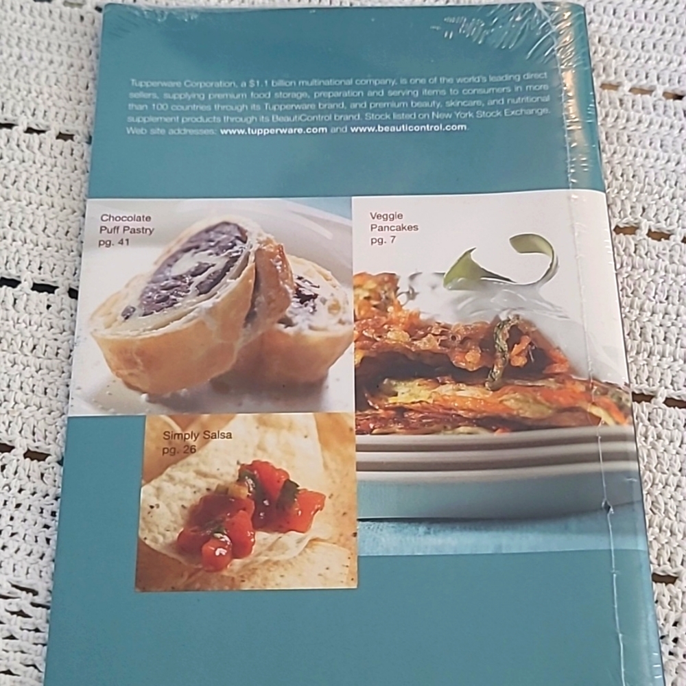 Tupperware recipe books - Picture 9 of 9